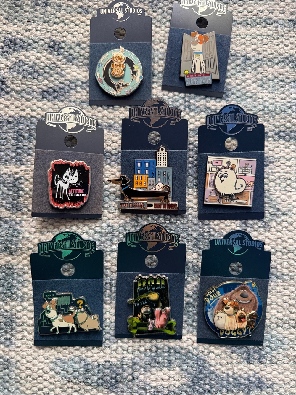 Universal Studios Enamel Trading Pin Set Secret Life of Pets Set of 8
